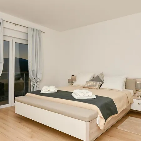 Stunning In Glavina Donja With Sauna