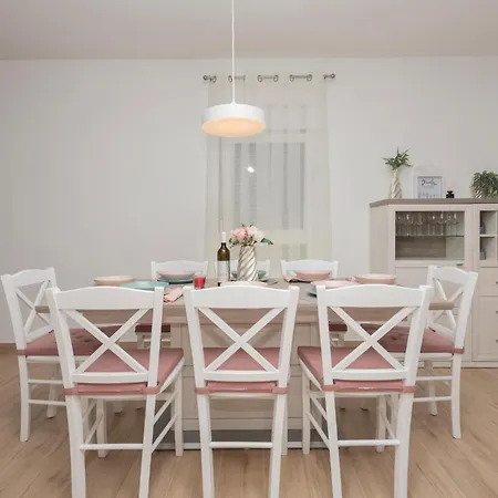 Holiday home Stunning In Glavina Donja With Sauna