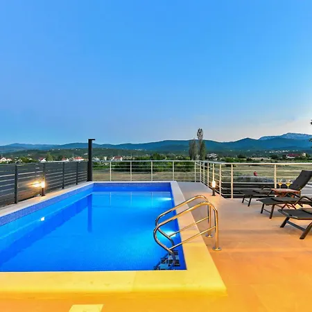 Stunning In Glavina Donja With Sauna *