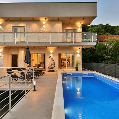 Stunning In Glavina Donja With Sauna Holiday home *